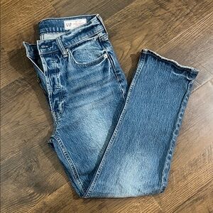 GAP Women's Cheeky Straight High Rise Jeans